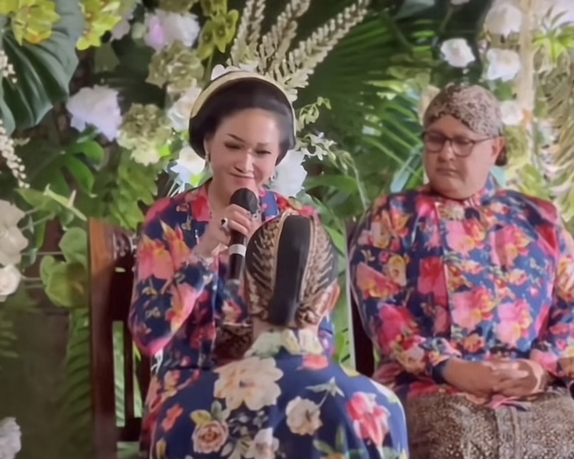 Tangis Haru Al Ghazali