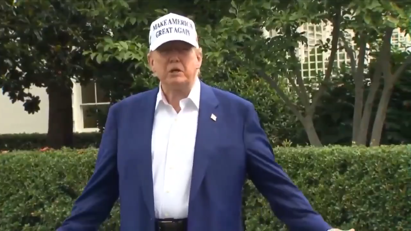 Presiden AS Donald Trump beri tanggapan soal konflik Iran Israel.