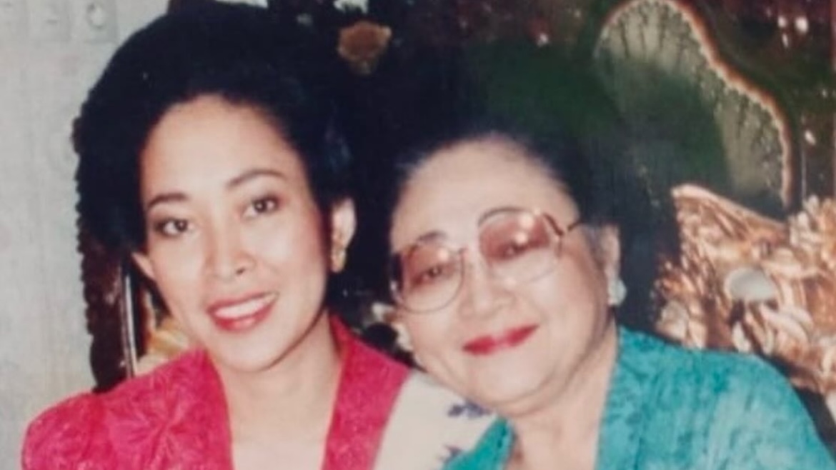 Titiek Soeharto dan Ibundanya