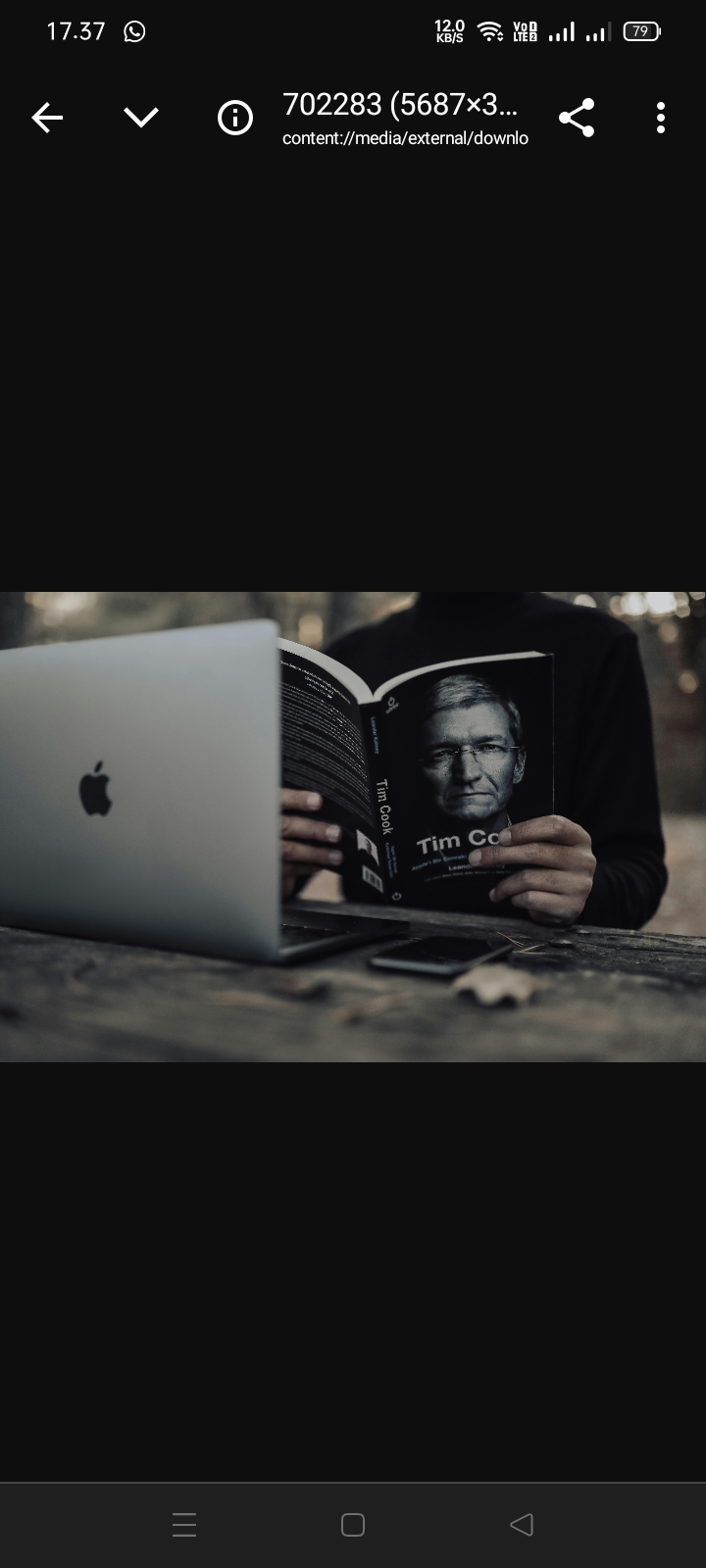 Kerja otak hanya bisa dilatih dengan baca buku, tidak bisa tergantikan oleh tiktok