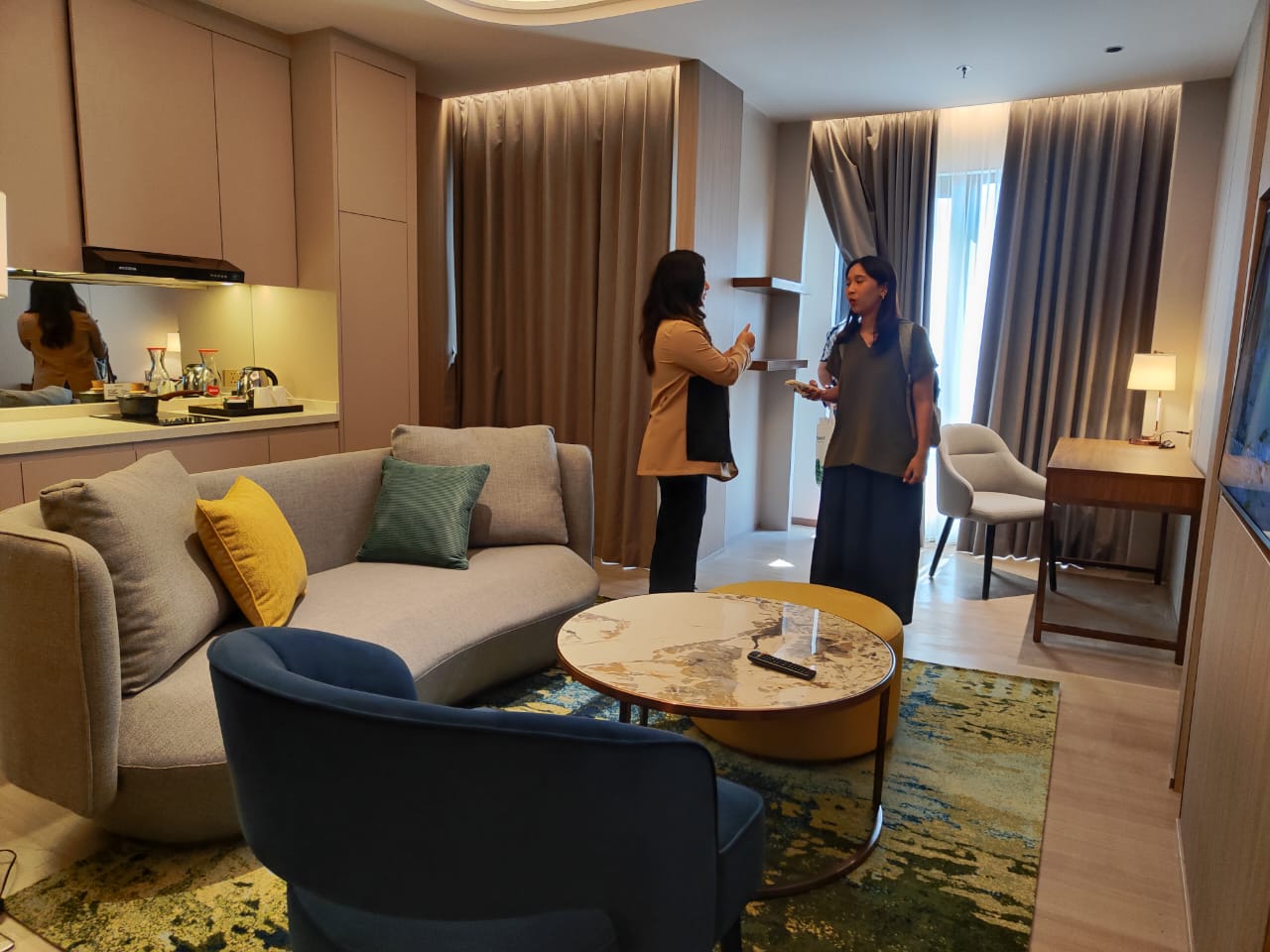 Salah satu fasilitas kamar di Somerset Queen City Semarang.