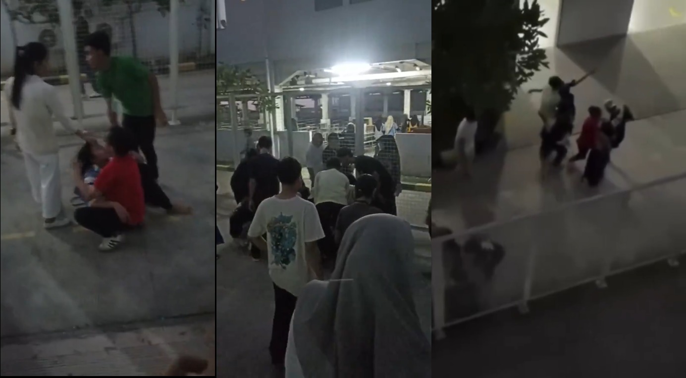 Sejumlah karyawan PT Adonia, sebuah pabrik sepatu di Kecamatan Lebaksiu, Kabupaten Tegal, Jawa Tengah, mengalami kesurupan massal pada Kamis malam, 26 Juni 2025.