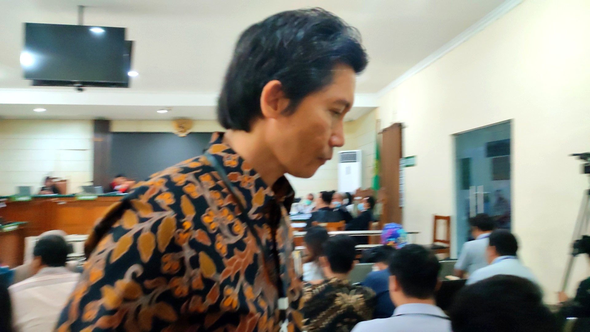 Dekan Fakultas Kedokteran Universitas Diponegoro (Undip), dr Yan Wisnu Prajoko menjadi saksi dalam sidang pemerasan dan perundungan PPDS Anestesi Undip di Pengadilan Negeri Semarang, Rabu (9/7/2025).