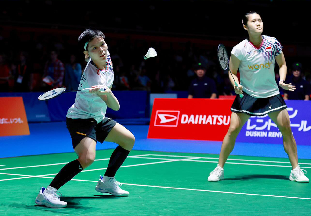 Lanny Tria Mayasari/Siti Fadia Silva Ramadhanti melaju ke babak 16 besar setelah menyingkirkan wakil Australia Gronya Somerville/Angela Yu 21-7, 21-13.