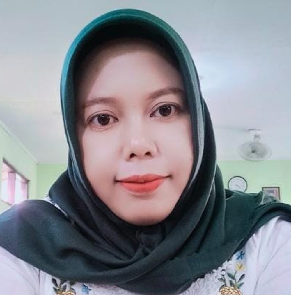 Lestari, Mahasiswi Pascasarjana Program Magister Pendidikan Dasar Universitas Muria Kudus