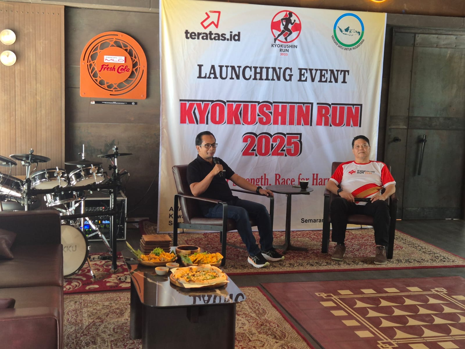 Andreas Budi Wirohardjo dan Husni saat kegiatan peluncuran Kyokushin Run 2025