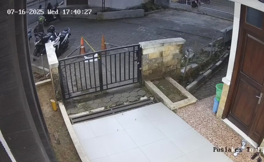 Salah satu kasus curanmor di kota Semarang terjadi di parkiran di dalam kampus