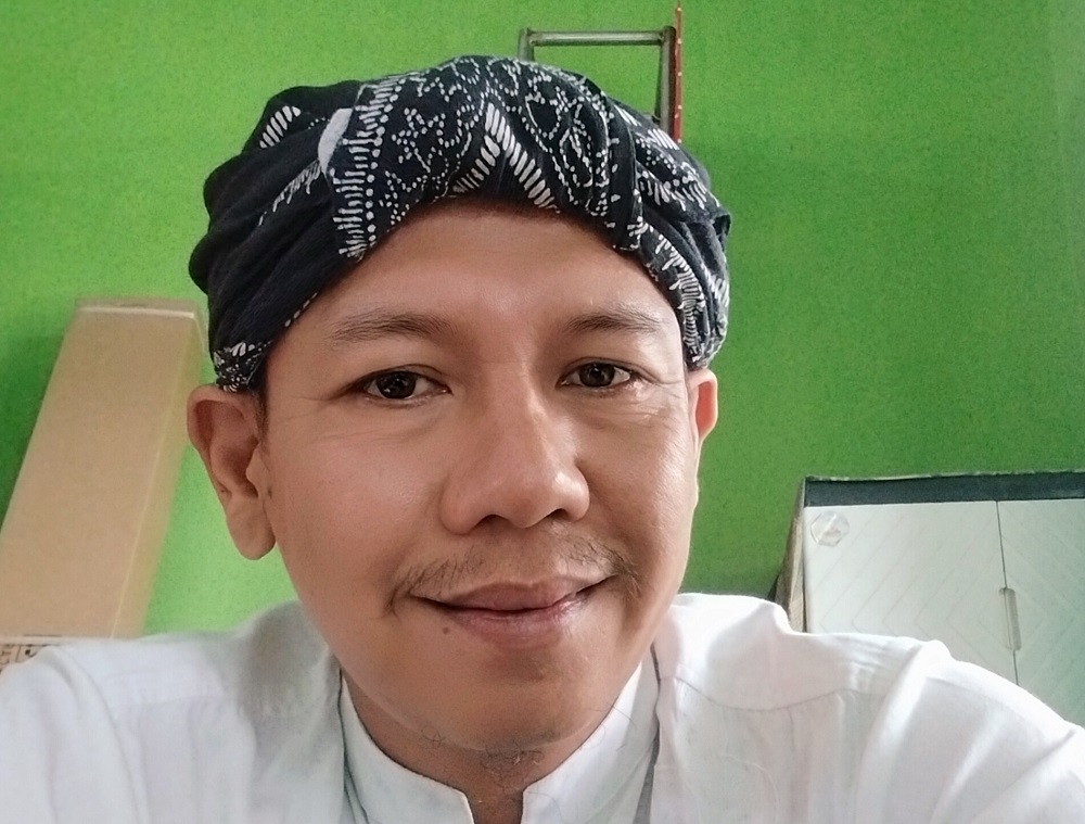 Sholichul Hadi, Mahasiswa Pascasarjana Program Magister Pendidikan Dasar Universitas Muria Kudus
