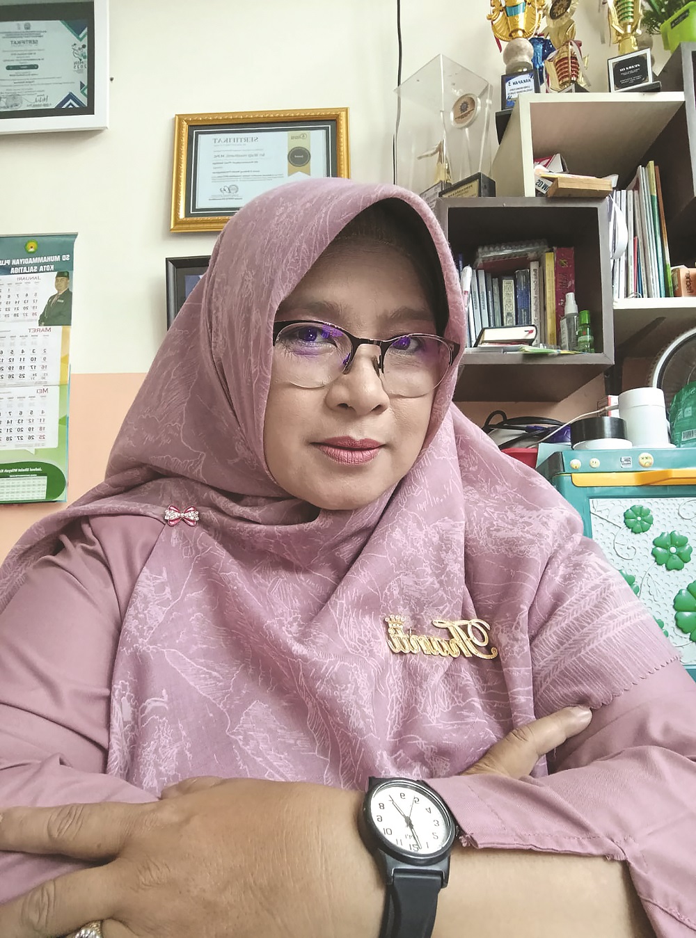 &nbsp;Sri Walji Hasthanti, M.Pd.,&nbsp;Guru SD Muhammadiyah Plus 1 Kota Salatiga