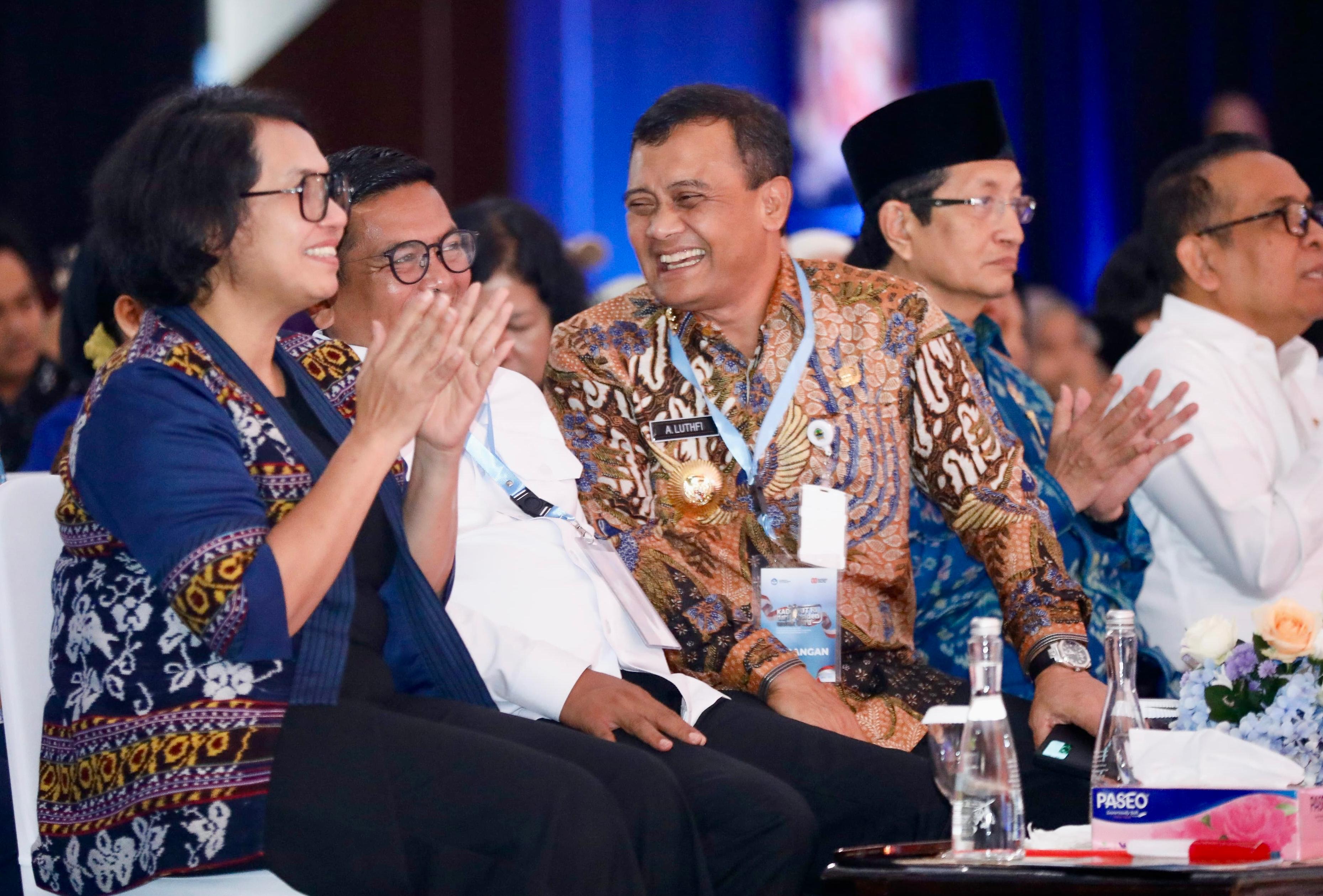 Ahmad Luthfi saat menghadiri peluncuran program insentif guru non ASN