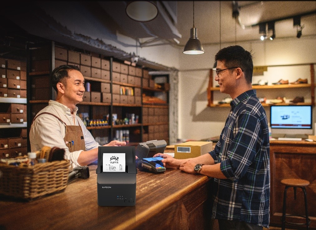 Fitur-fitur terbaru pada printer thermal POS TM-T82X-II menggabungkan integrasi yang mulus, efisiensi, dan fleksibilitas untuk mendukung kelancaran operasional bisnis