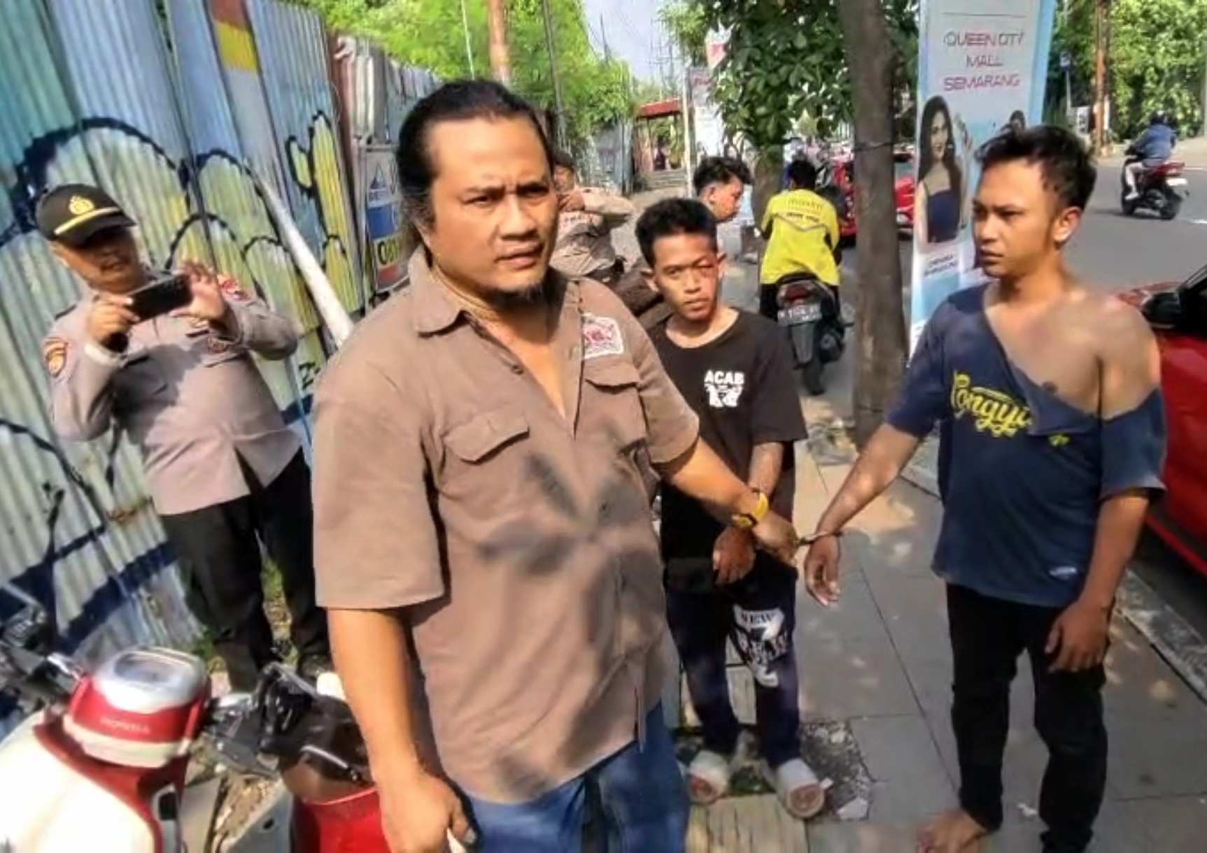 Dua remaja diduga pelaku curanmor diamankan anggota Polsek Semarang Utara