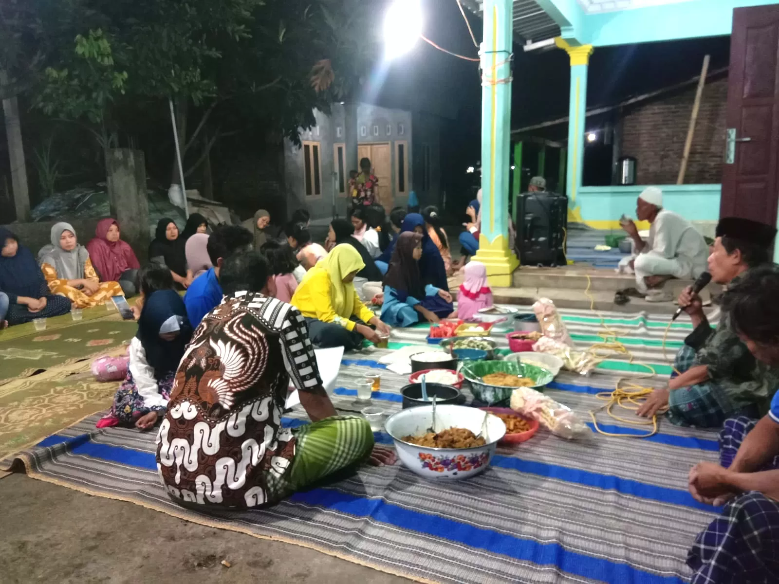 Malam tirakatan 17 Agustus 2025
