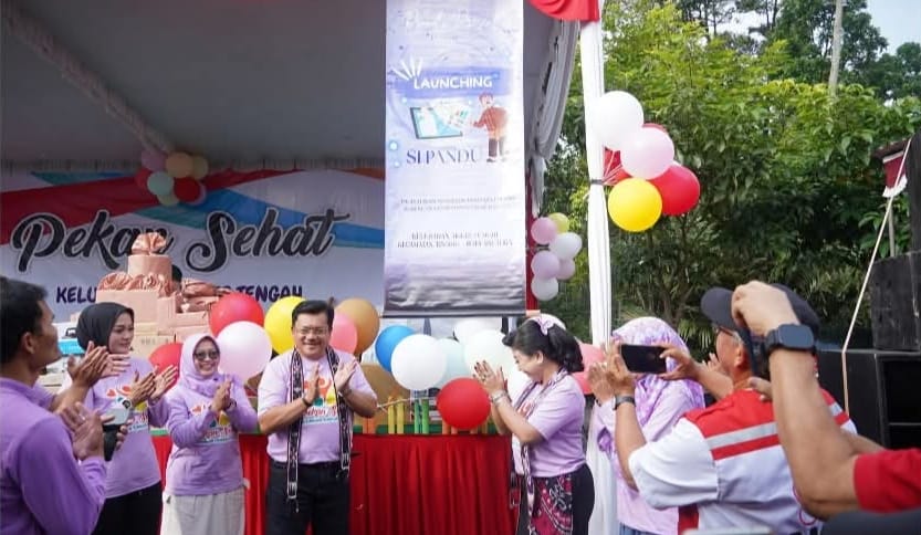 Pekan Sehat Tingkir Meriah, Wali Kota Robby Luncurkan SI PANDU sebagai Terobosan Digital Pembangunan