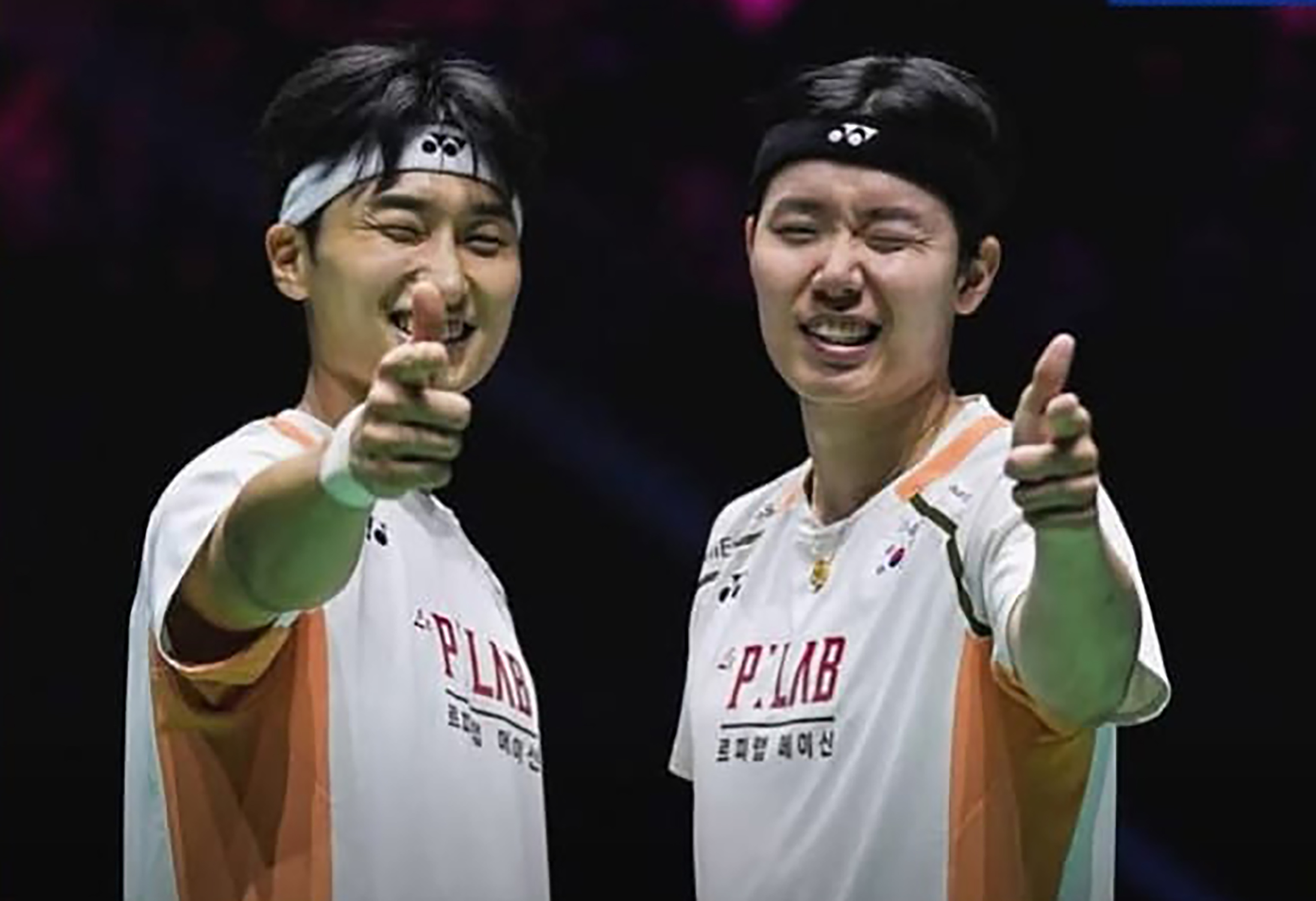Unggulan pertama Korea Selatan, Kim Won Ho/Seo Seung Jae meraih gelar juara Kejuaraan Dunia 2025 setelah mengandaskan wakil China, Chen Bo Yang/Liu Yi dua gim langsung 21-17, 21-12.