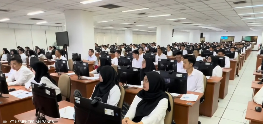 Tenaga honorer diangkat PPPK Paruh Waktu