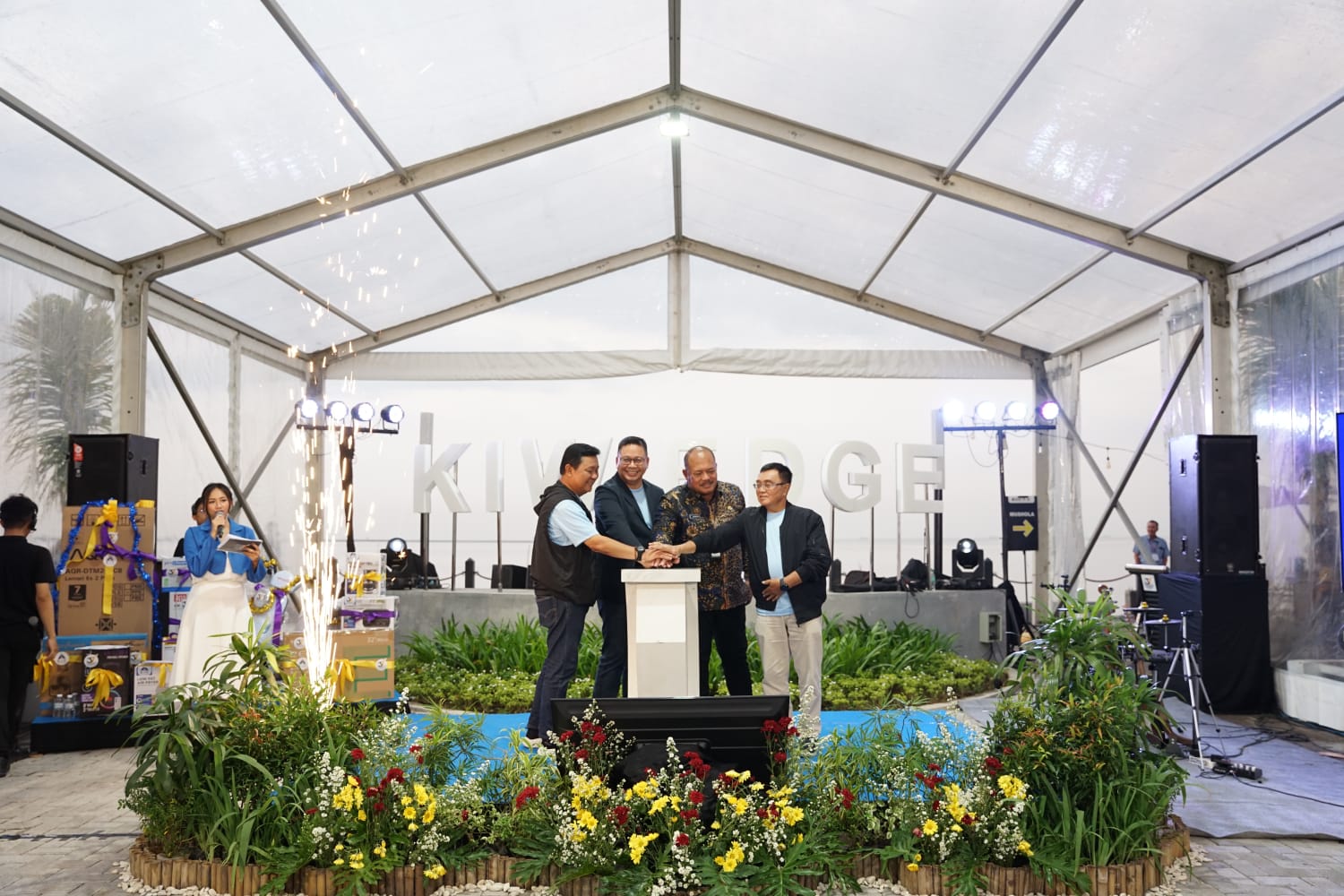 Berusia 37 Tahun, PT KIW Terus Berinovasi, Sediakan Transit Point Seluas 1,2 Ha Serta Jadi Ikon Baru di Kawasan Industri