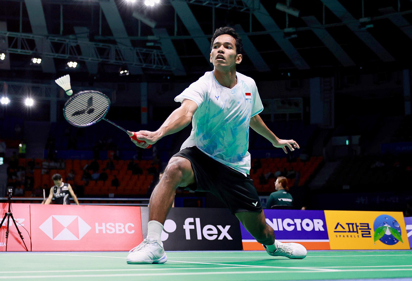 Tunggal putra Chico Aura Dwi Wardoyo melaju ke babak 32 besar Korea Open 2025 usai mengalahkan Muhammad Zaki Ubaidillah di babak kualifikasi dengan skor 21-16, 13-21, 23-21.