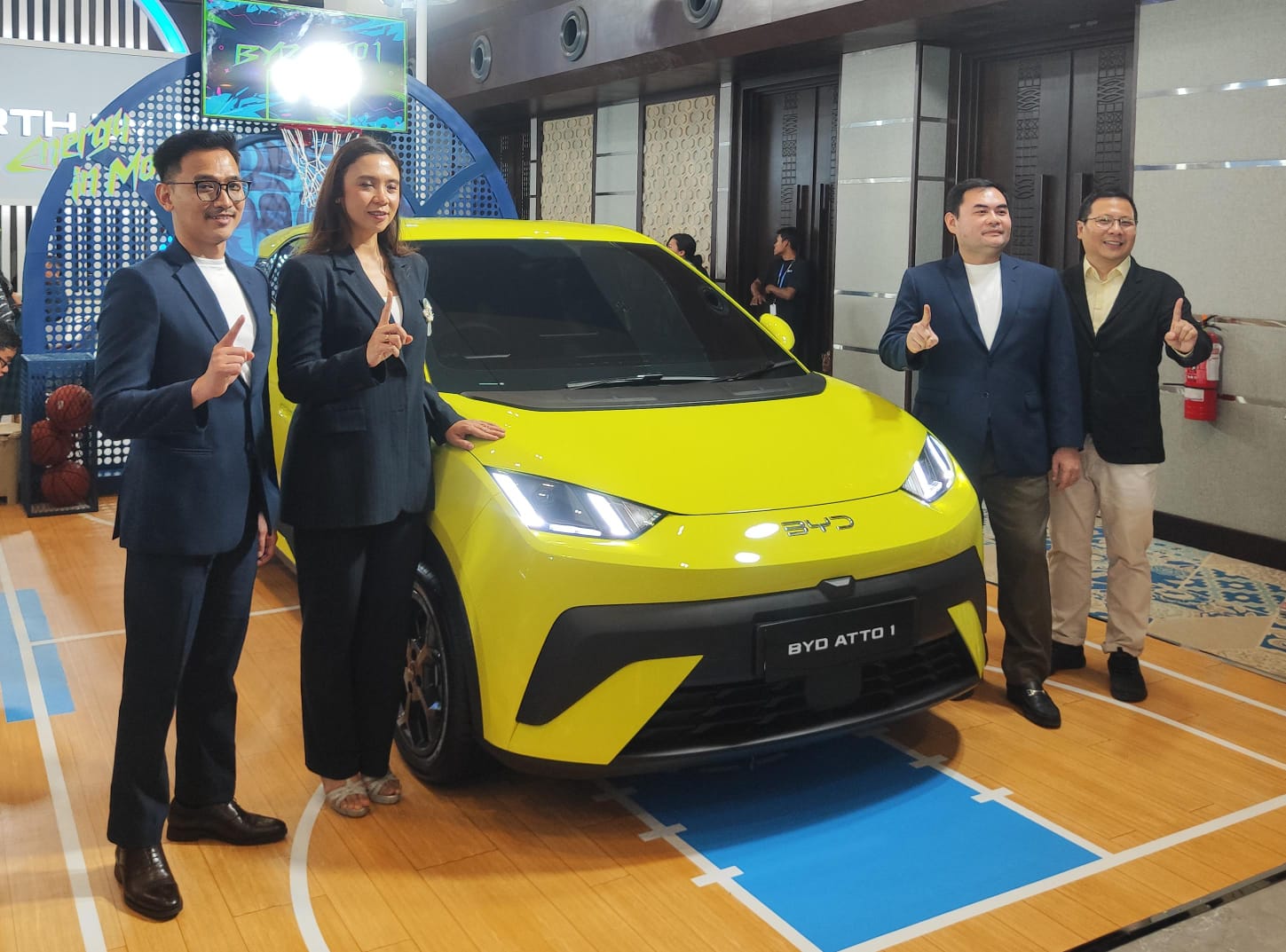 BYD Atto 1 yang dipamerkan di GIIAS Semarang