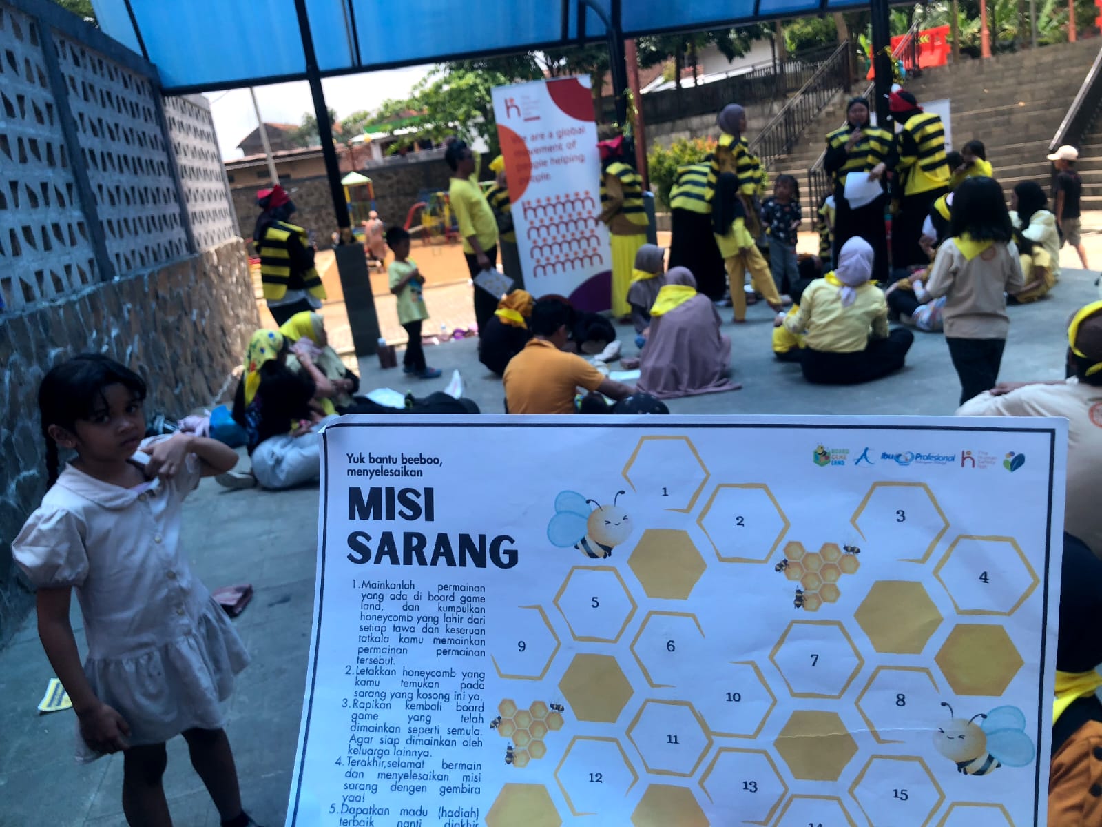 Kegiatan keluarga betajuk Board Game Land Salatiga 2025 di Taman Cerdas Salatiga dengan mengusung tema "Reconnect Tanpa Gadget".