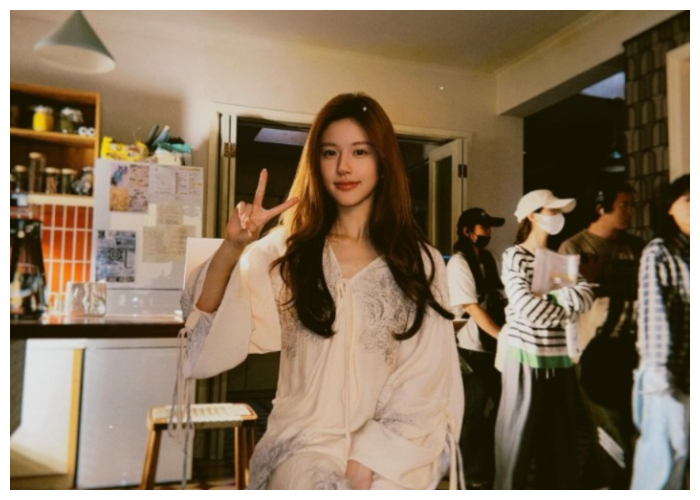 Zhao Lusi dengan rambutnya yang indah