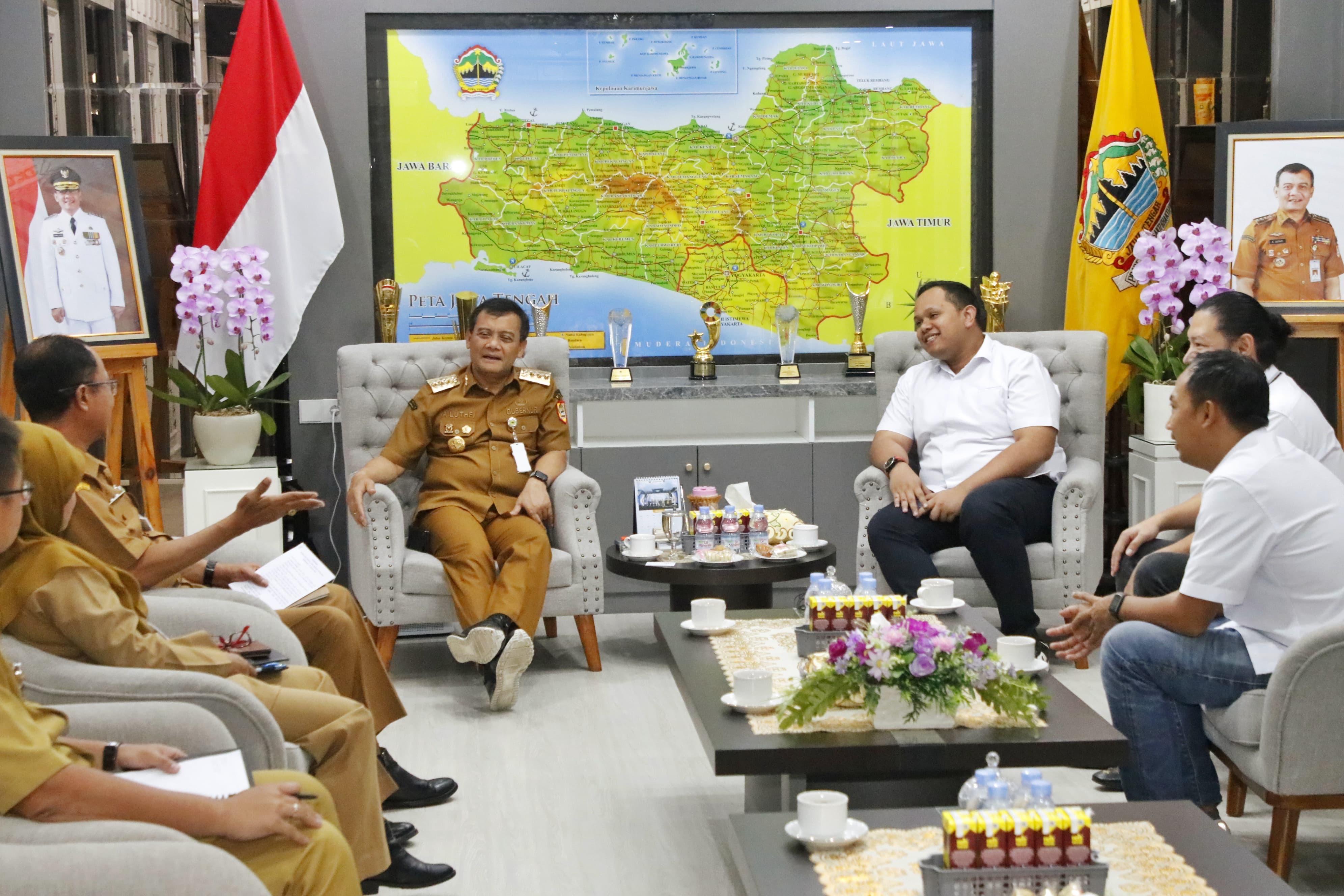 Audiensi Perbasi Jateng dengan Gubernur Jawa Tengah Ahmad Luthfi di ruang kerja Gubernur, Kota Semarang, Senin, 13 Oktober 2025.