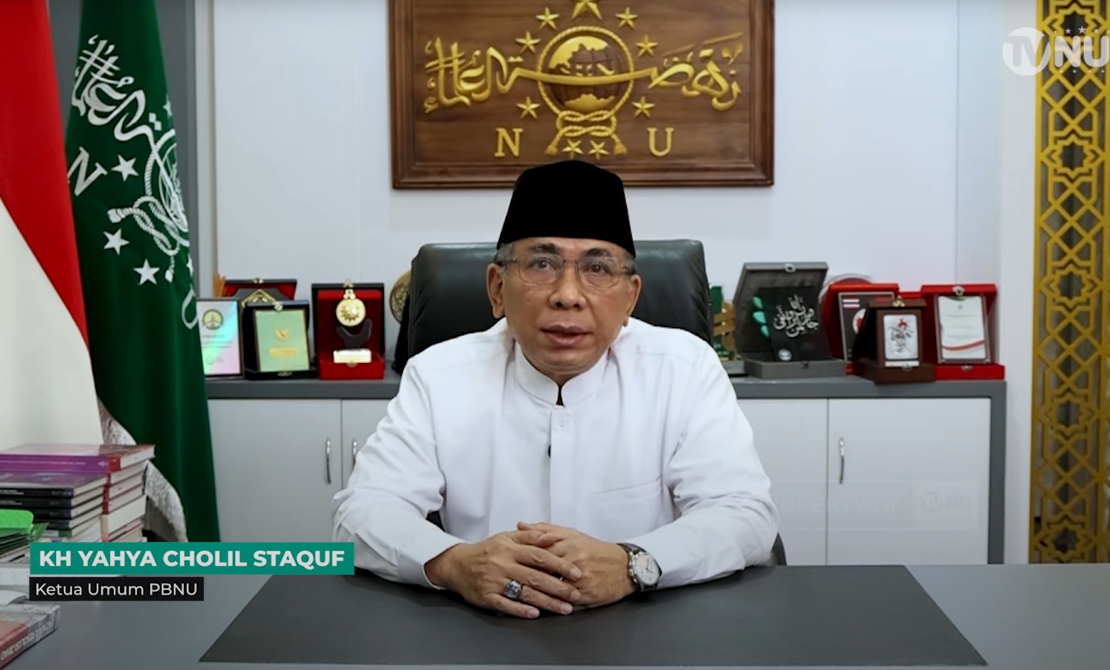 Screen capture from kanal youtube TVNU