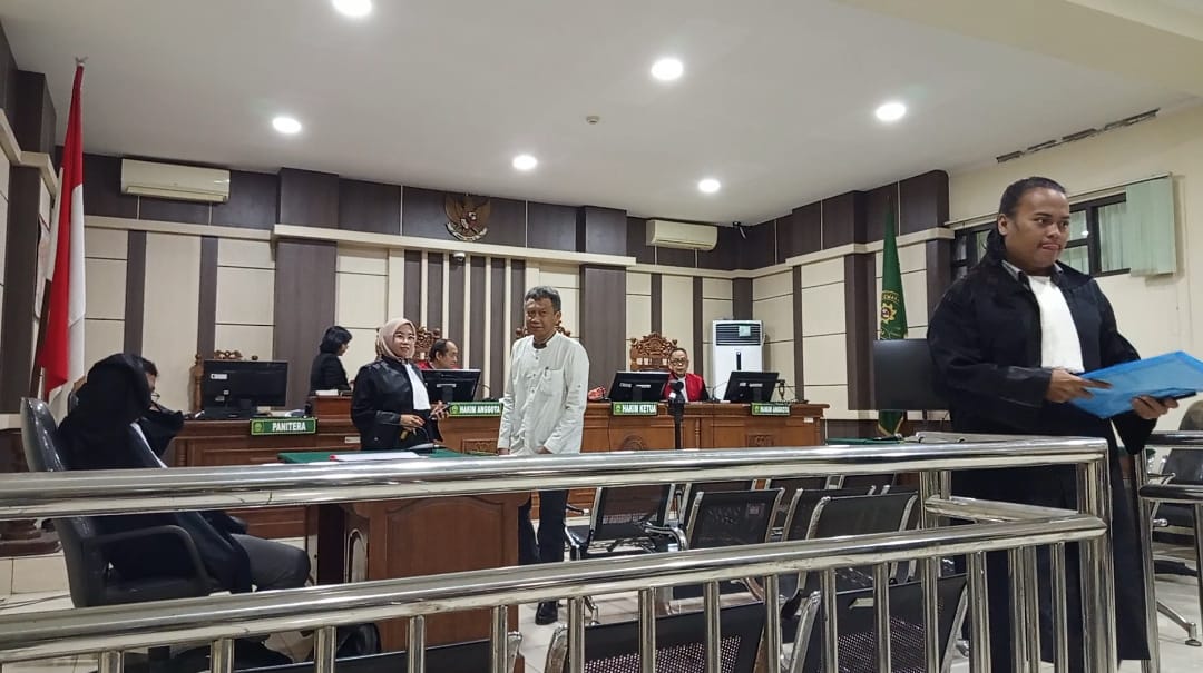 Pejabat Dinas ESDM Provinsi Jawa Tengah Supriharjiyanto diadili di Pengadilan Tipikor Semarang, Rabu (15/10/2025).