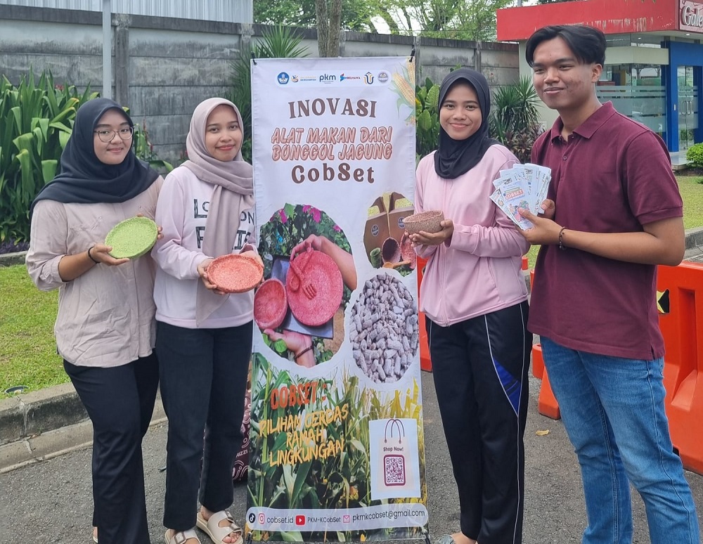 Tim PKM-K Universitas Muria Kudus Kembangkan Cobset, Alat Makan Ramah Lingkungan dari Bonggol Jagung sebagai Teknologi Terbarukan