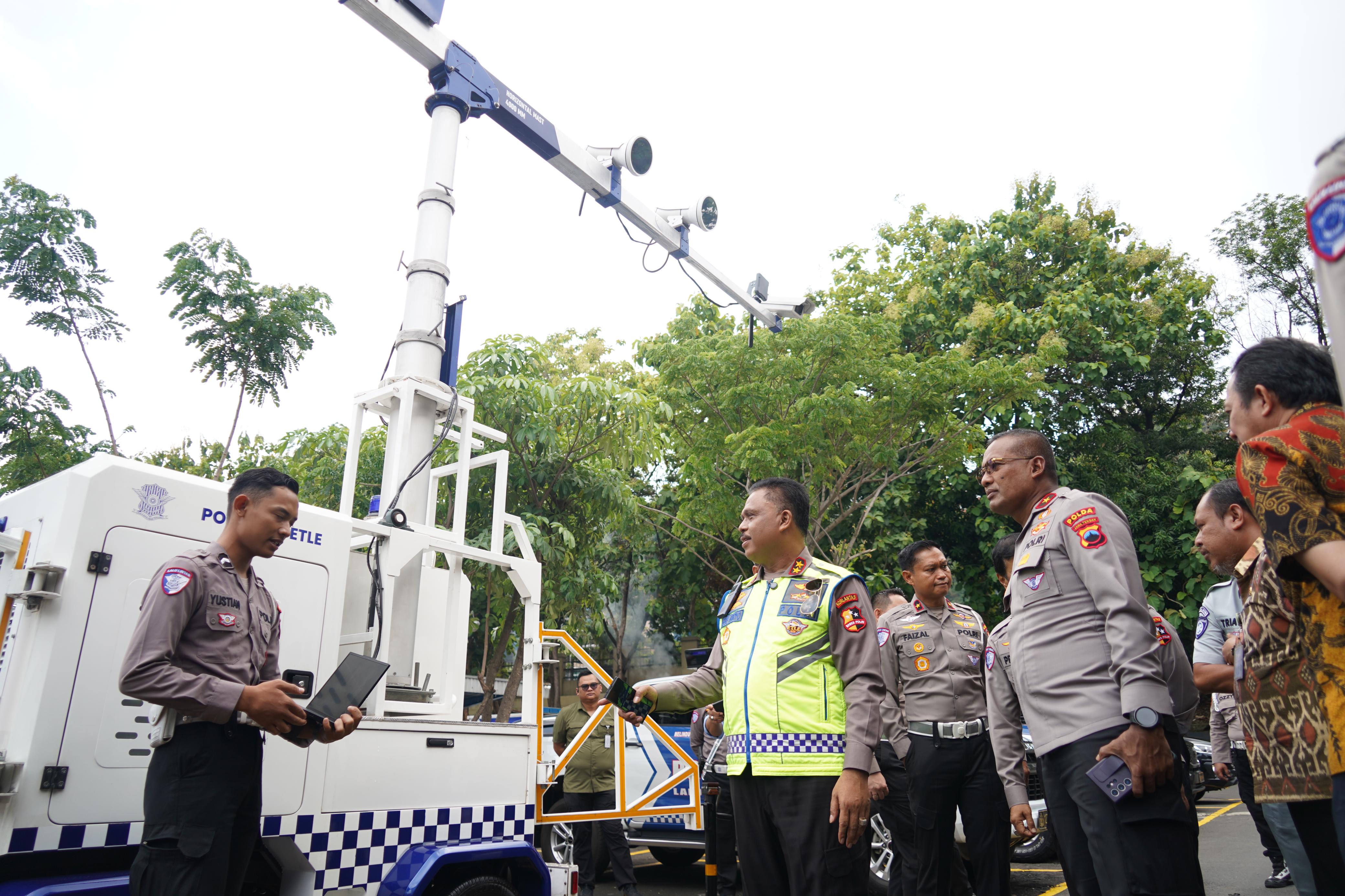 Kakorlantas Polri melakukan pengecekan etle diwilayah Polda Jateng