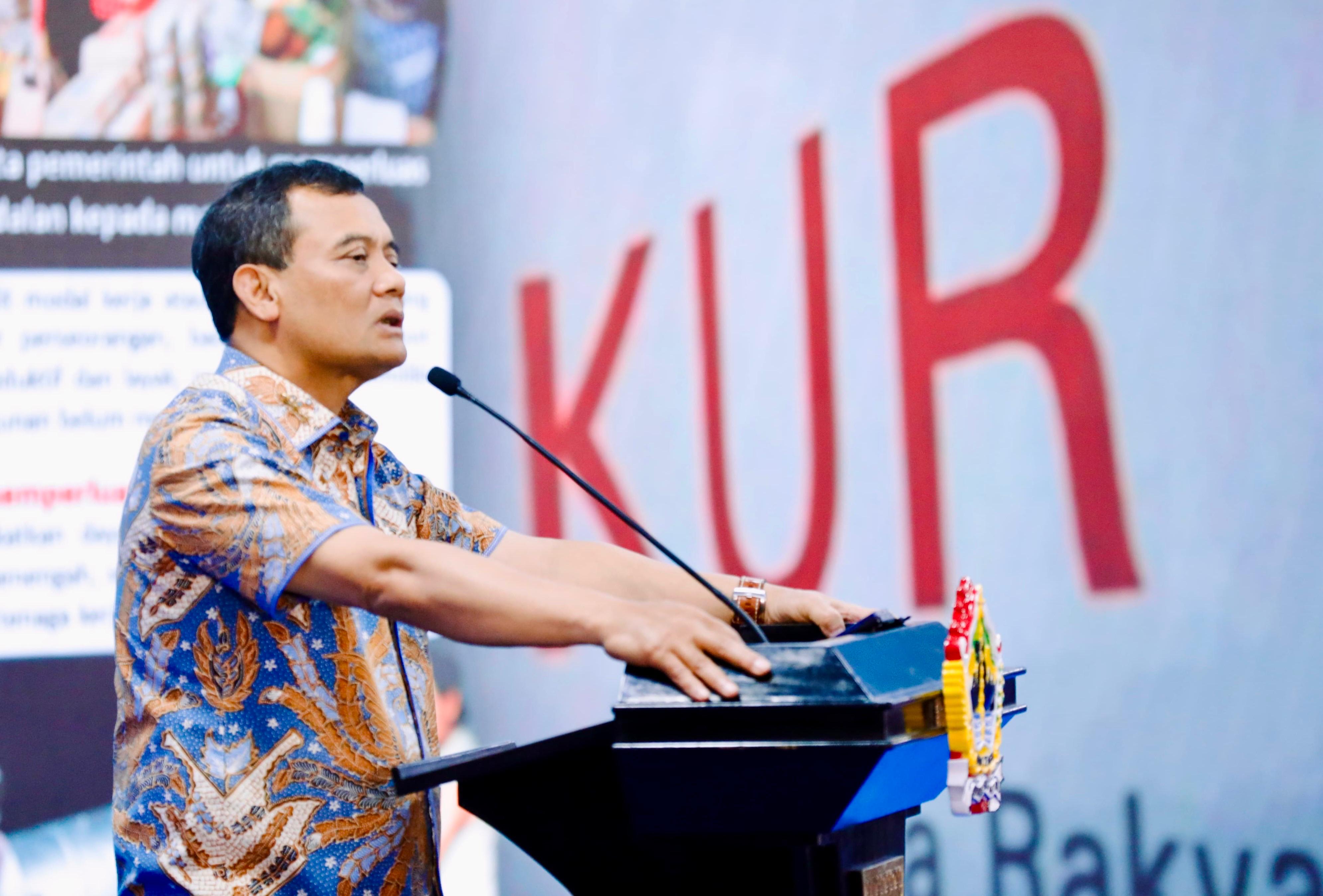 Penyaluran Kredit Usaha Rakyat (KUR) di Jawa Tengah sampai 2025 mencapai Rp 361,36 triliun dengan 10,31 juta debitur.