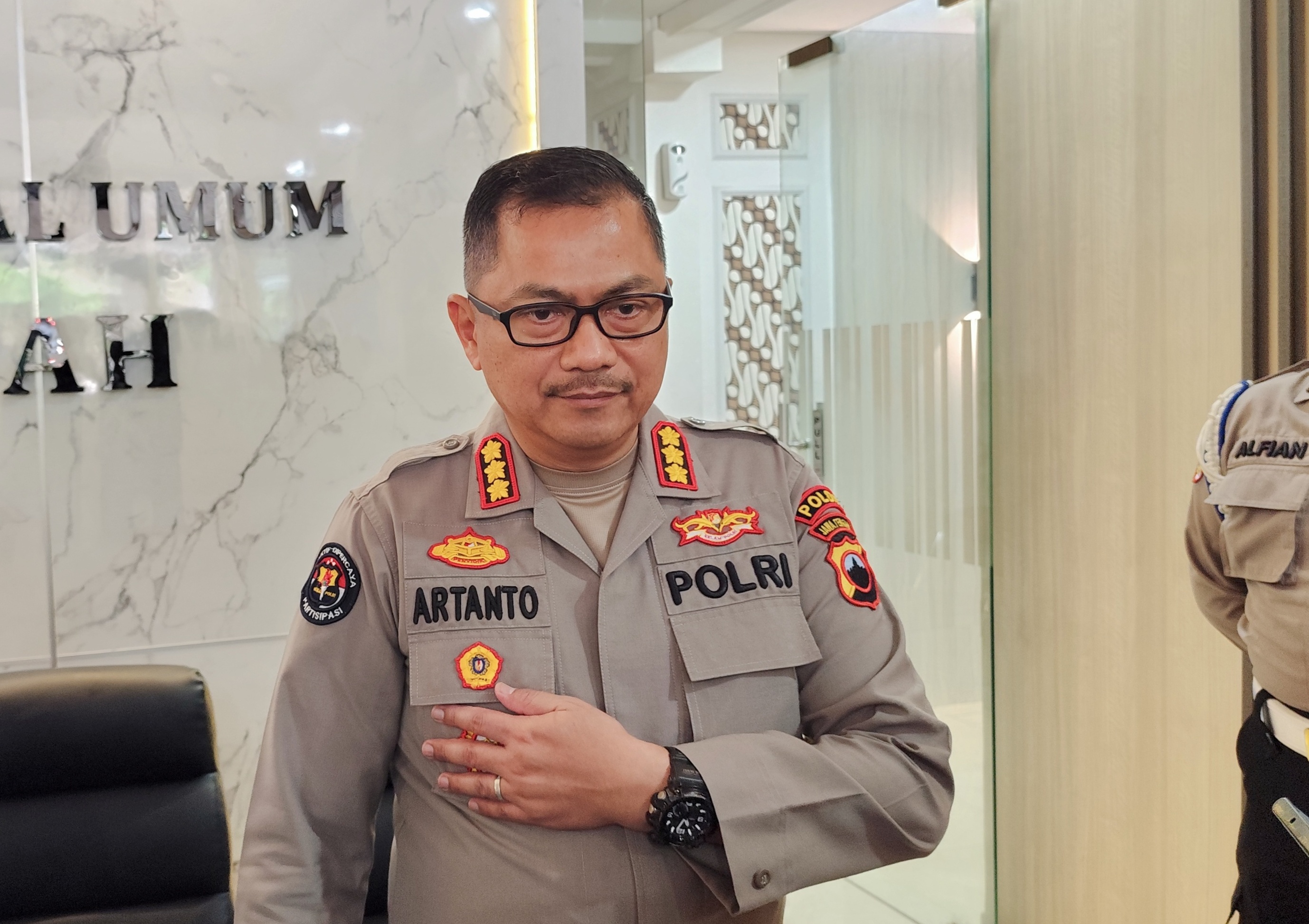 Kabid Humas Polda Jateng Kombes Pol Artanto