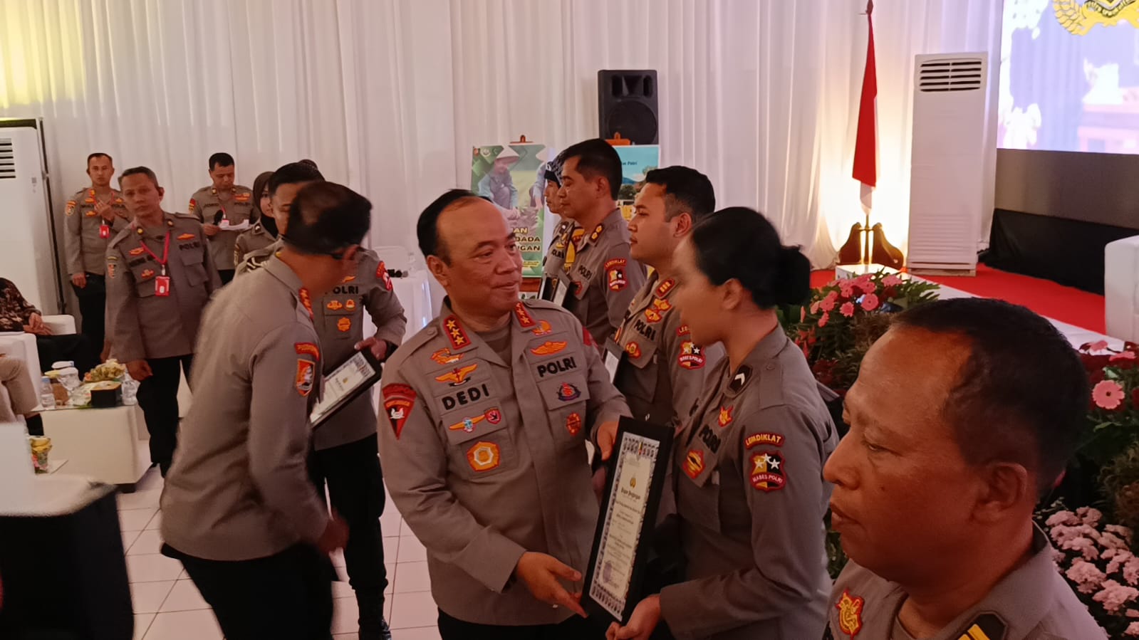 Wakapolri Komjen Dedi Prasetyo saat ikuti acara International Seminar at Pusdik Bimas Lemdiklat Polri In Order To Accelerate Indonesia Police Reform Transformation, di Pusdik Bimas Banyubiru.