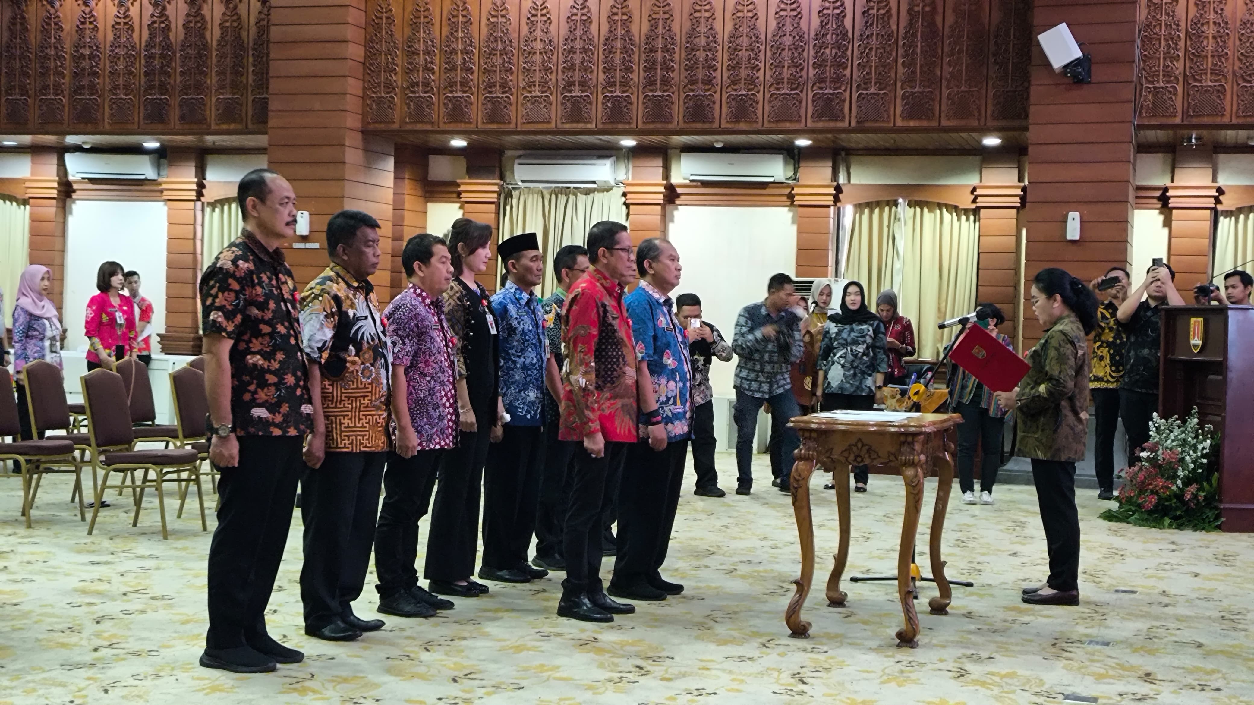 Wali Kota Semarang, Agustina Wilujeng melakukan pelantikan jabatan eselon II