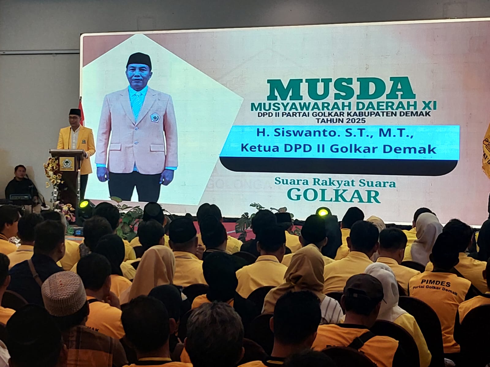 H Siswanto terpilih secara mufakat dalam Musda Golkar ke XI di Hotel Amantis Demak.(Wahibpribadi)