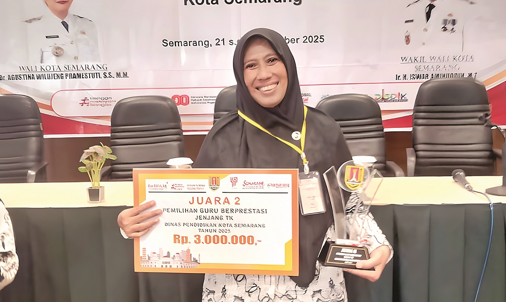 Guru PAUDIT Bina Amal Semarang Meilia SPd meraih juara 2 Guru TK Berprestasi Tingkat Kota Semarang 2025.  &nbsp;