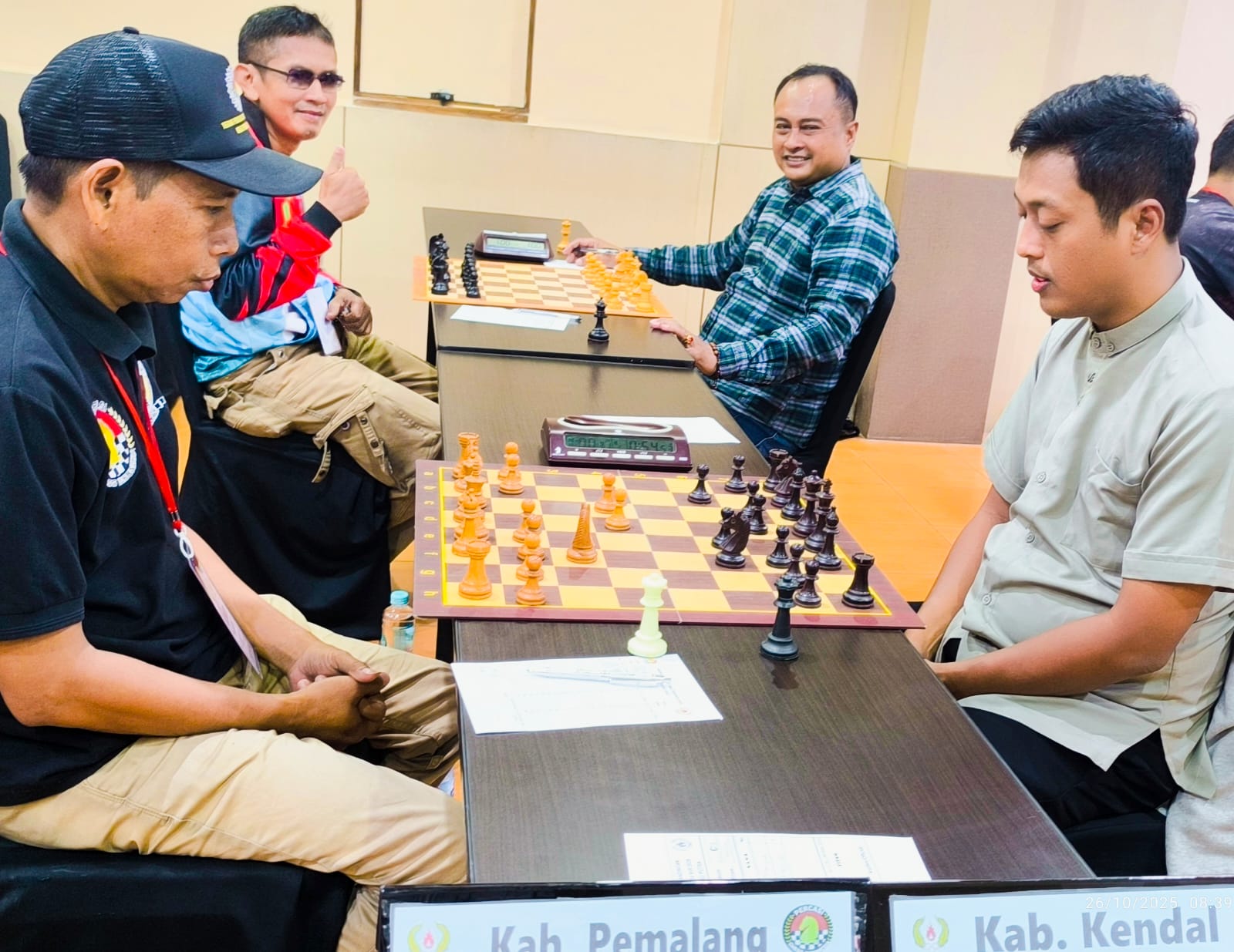 Setelah Lama Absen, Tim Catur Kendal Akhirnya Lolos Porprov Jateng! Setelah beberapa kali absen dari arena Pekan Olahraga Provinsi (Porprov) Jawa Tengah.