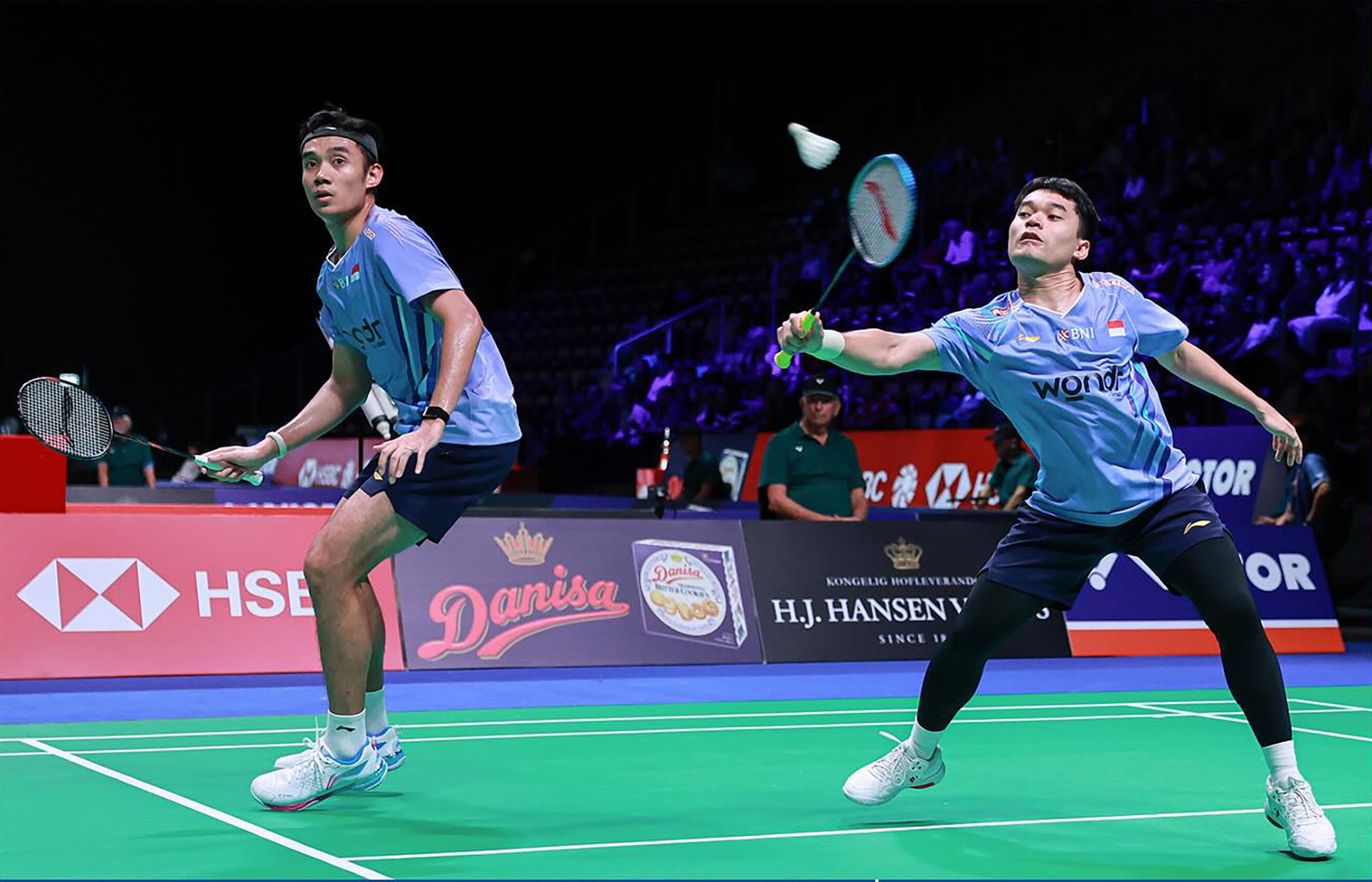 Leo Rolly Carnando/Bagas Maulana melaju ke babak 16 besar Hylo Open 2025 usai menyingkirkan wakil Malaysia, Ong Yew Sin/Teo Ee Yi 21-16, 21-17.