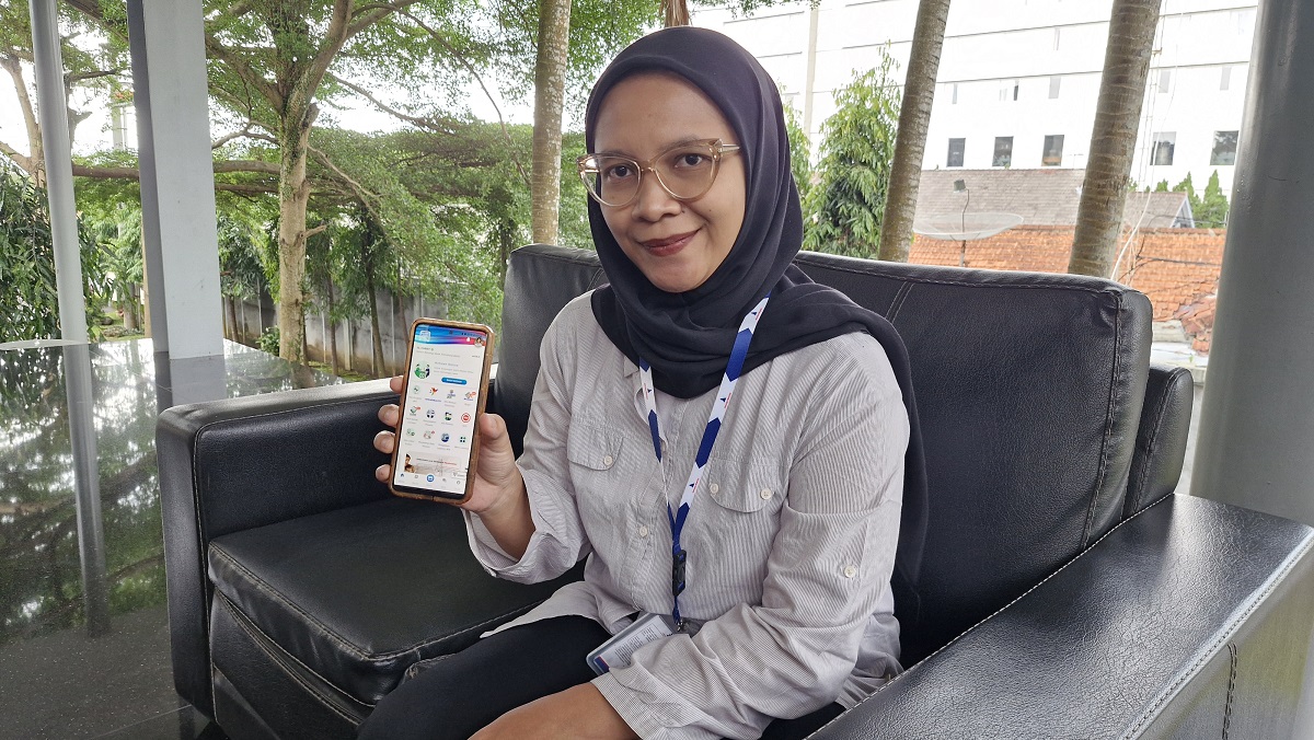 Christ Luliorienta Finka sering memanfaatkan menu antrean online di aplikasi Mobile JKN.