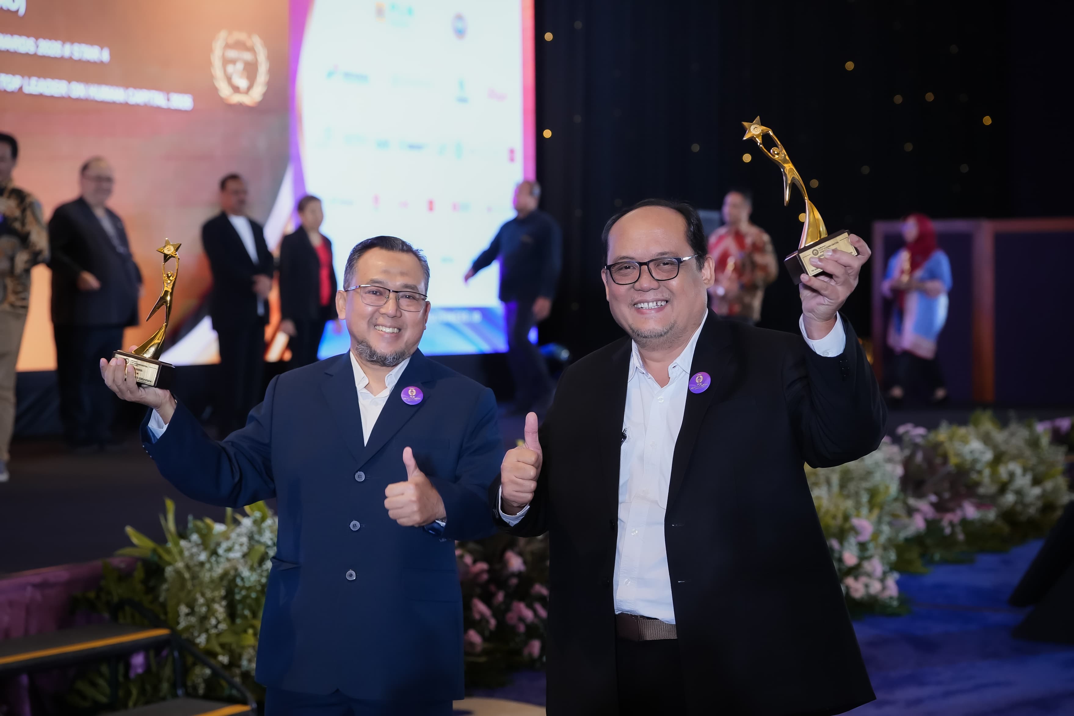 Semen Gresik meraih dua penghargaan bergengsi dalam ajang TOP Human Capital Awards 2025 yang digelar oleh Majalah Top Business di Hotel Raffles Jakarta, Selasa (4/11).