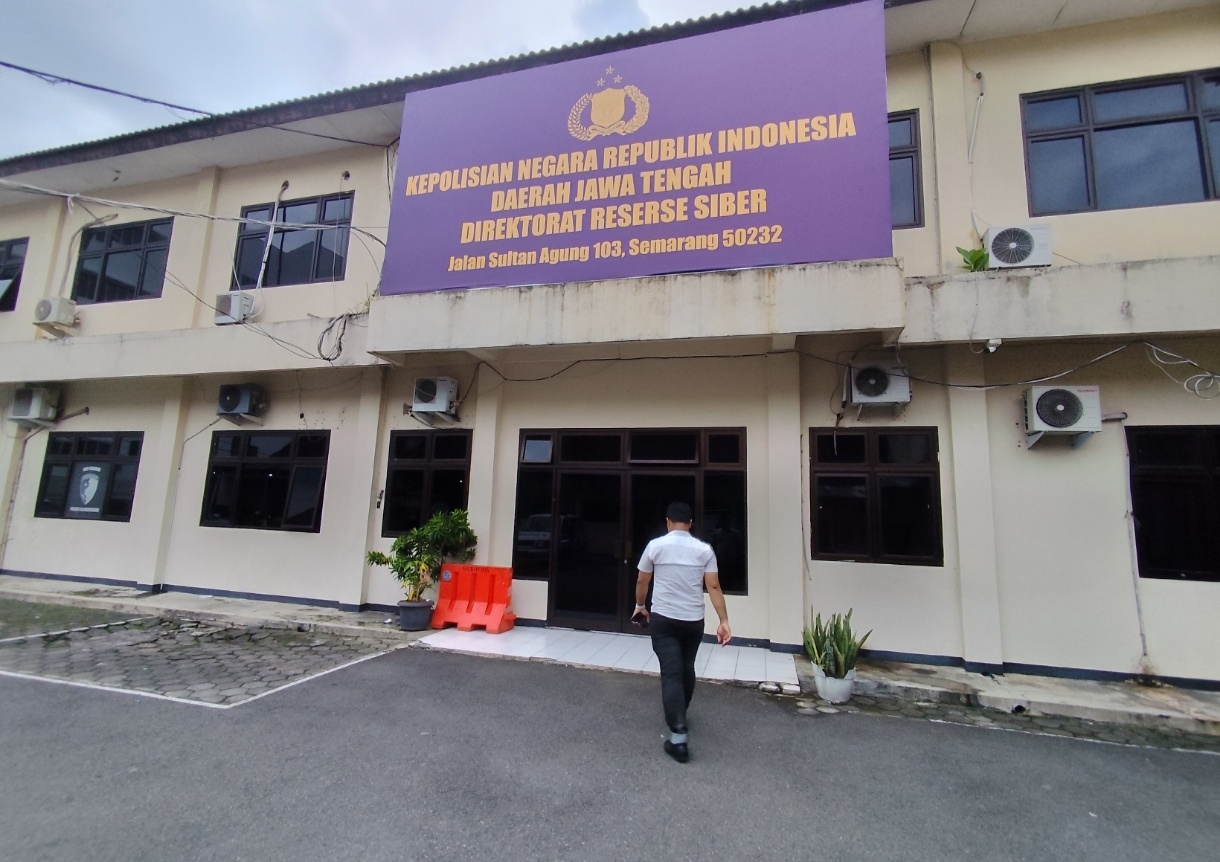 Mako Ditressiber Polda Jateng tempat Chiko diperiksa penyidik