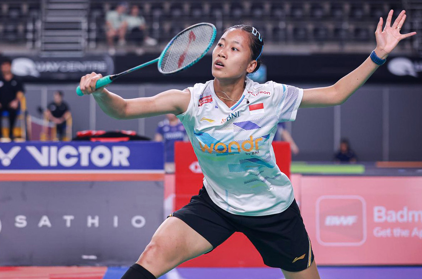 Tunggal putri unggulan kedua Putri Kusuma Wardani melangkah ke babak perempatfinal Australia Open 2025 setelah mengatasi perlawanan wakil Taiwan, Wen Chi Hsu 21-15, 21-10.