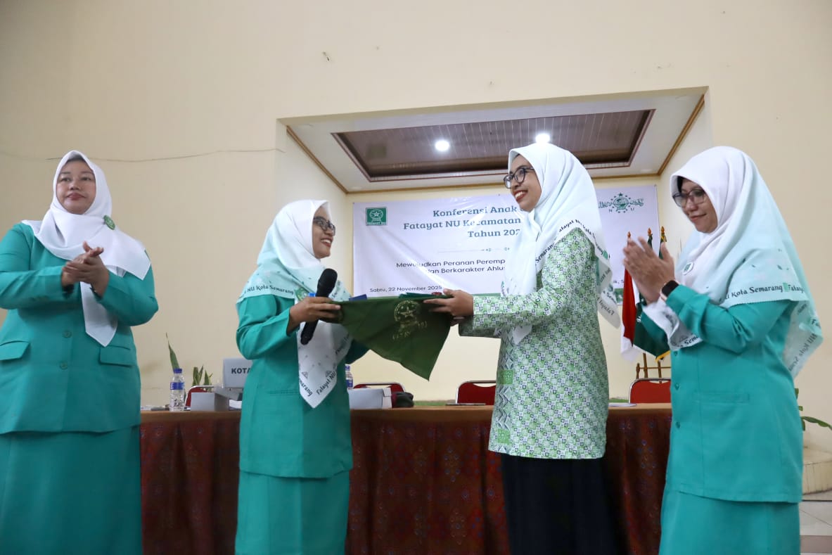 Wakil Ketua PC Fatayat Semarang, Hj Aniqotun Nafi