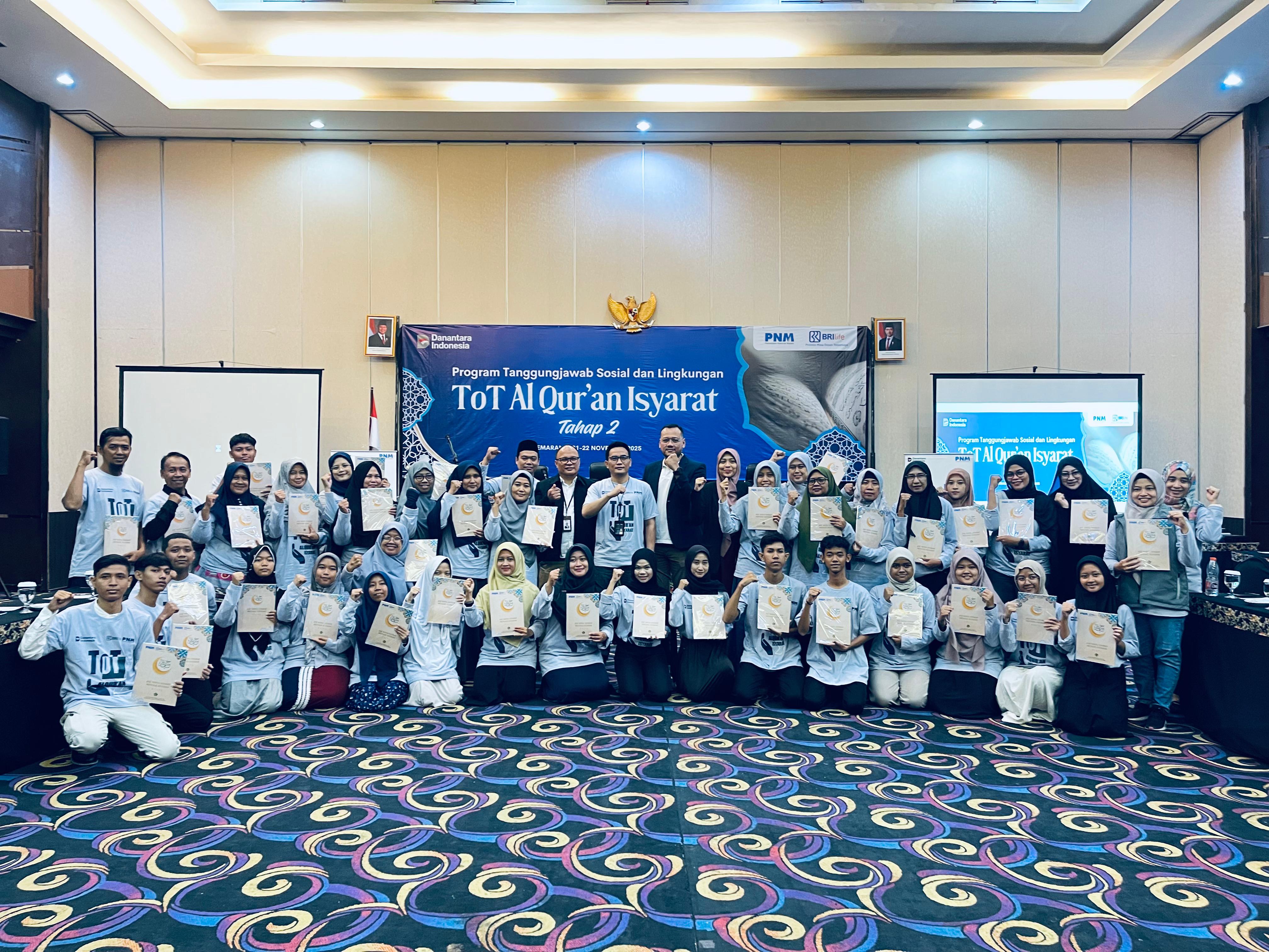 PNM bersama BRILife menggelar Training of Trainer (ToT) Al-Qur&rsquo;an Isyarat bagi para guru Sekolah Luar Biasa (SLB) Kota Semarang serta komunitas penyandang tunarungu di Hotel Grasia, Semarang, Jum