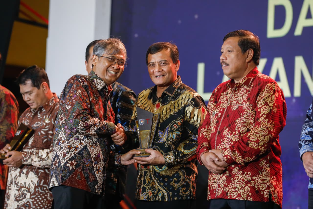 Gubernur Jawa Tengah, Ahmad Luthfi dalam acara Malam Penganugerahan Apresiasi Kinerja Pemerintahan Daerah 2025 di Flores Ballroom Hotel Borobudur, Jakarta, Senin, 1 Desember 2025 malam.