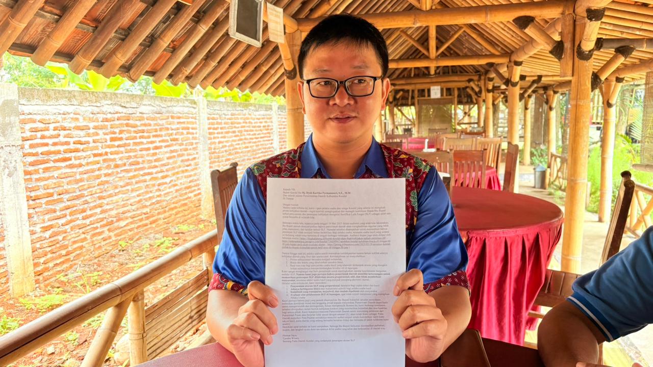 Tjandra Winata, pengusaha apotek Kendal.