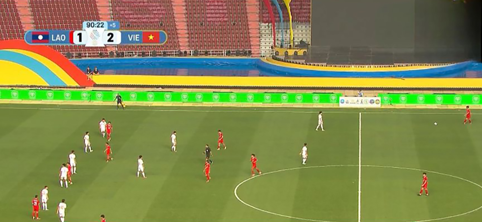 Timnas Vietnam U-22 berhasil mengatasi perlawanan sengit Laos dengan skor 2-1.