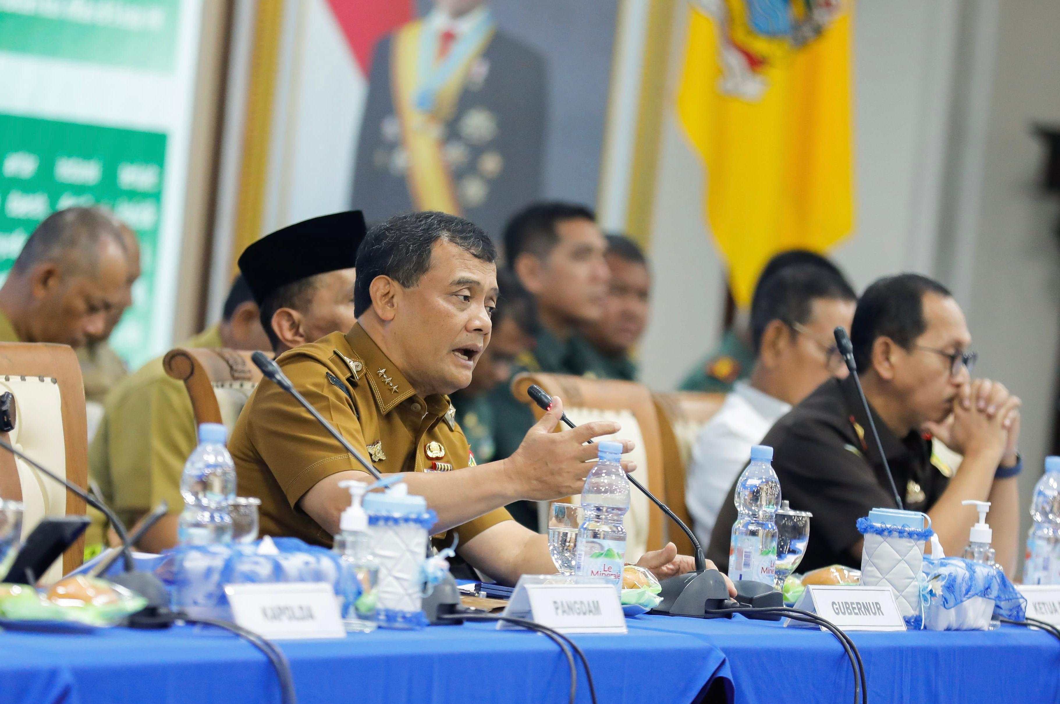 Gubernur Jawa Tengah, Ahmad Luthfi,  membentuk Satuan tugas (Satgas) untuk menangani persoalan pertambangan.
