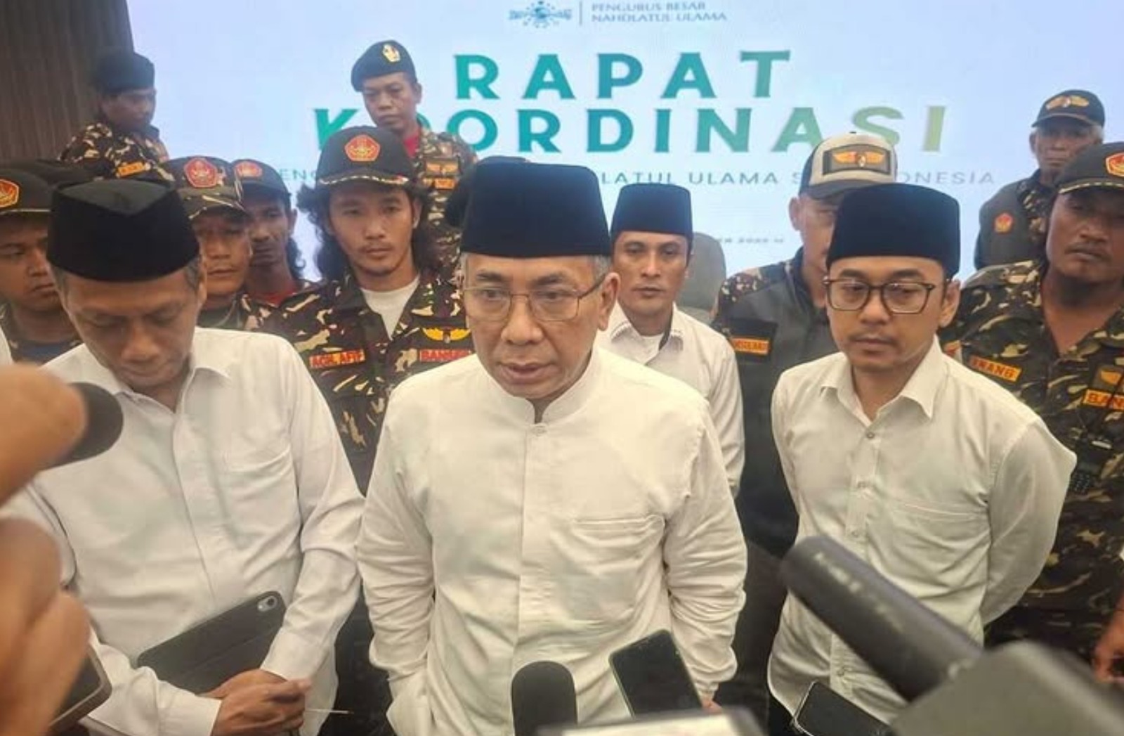 Ketua Umum PBNU KH Yahya Cholil Staquf (Gus Yahya) bersama jajarannya.
