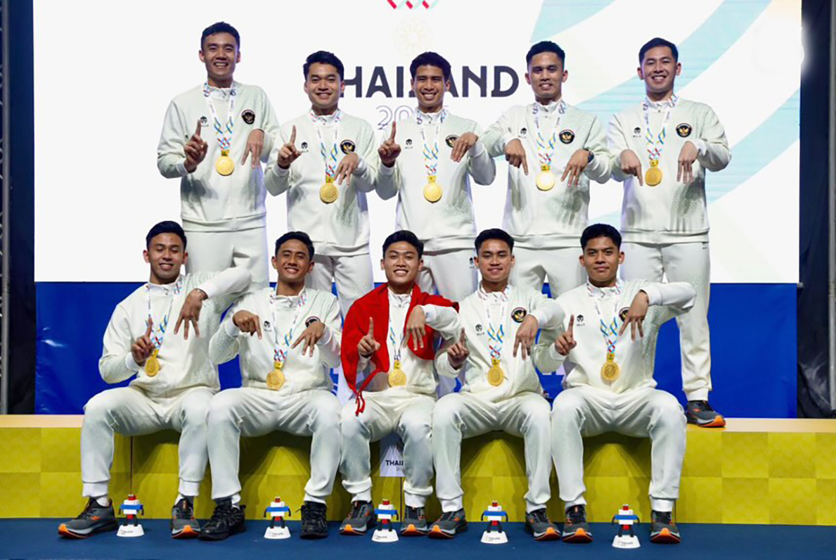 Tim bulutangkis beregu putra Indonesia meraih medali emas SEA Games 2025 usai mengalahkan tim Malaysia dengan skor 3-0.